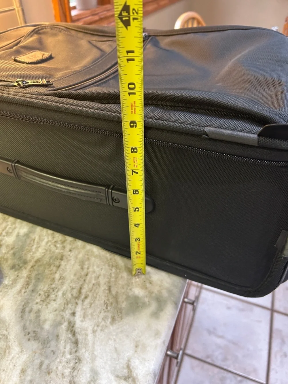 Tumi Alpha Black Wheeled International Carry On Luggage Travel Suitcase  22